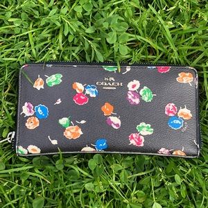 Coach Wallet w/Black Floral Design